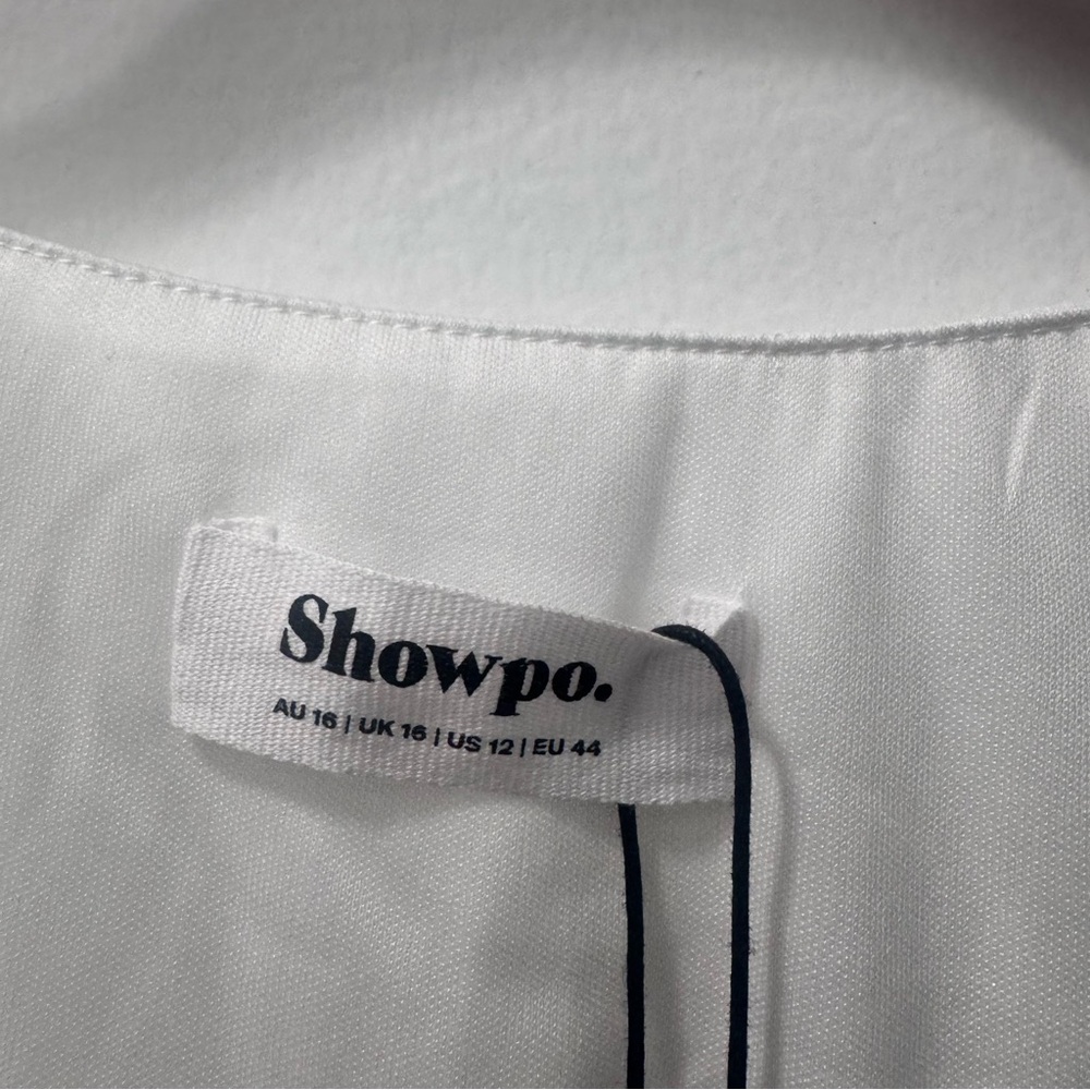 Showpo. Jiraye Midi Dress - flutter sleeve tulle plunge dress in white - Picture 8 of 9